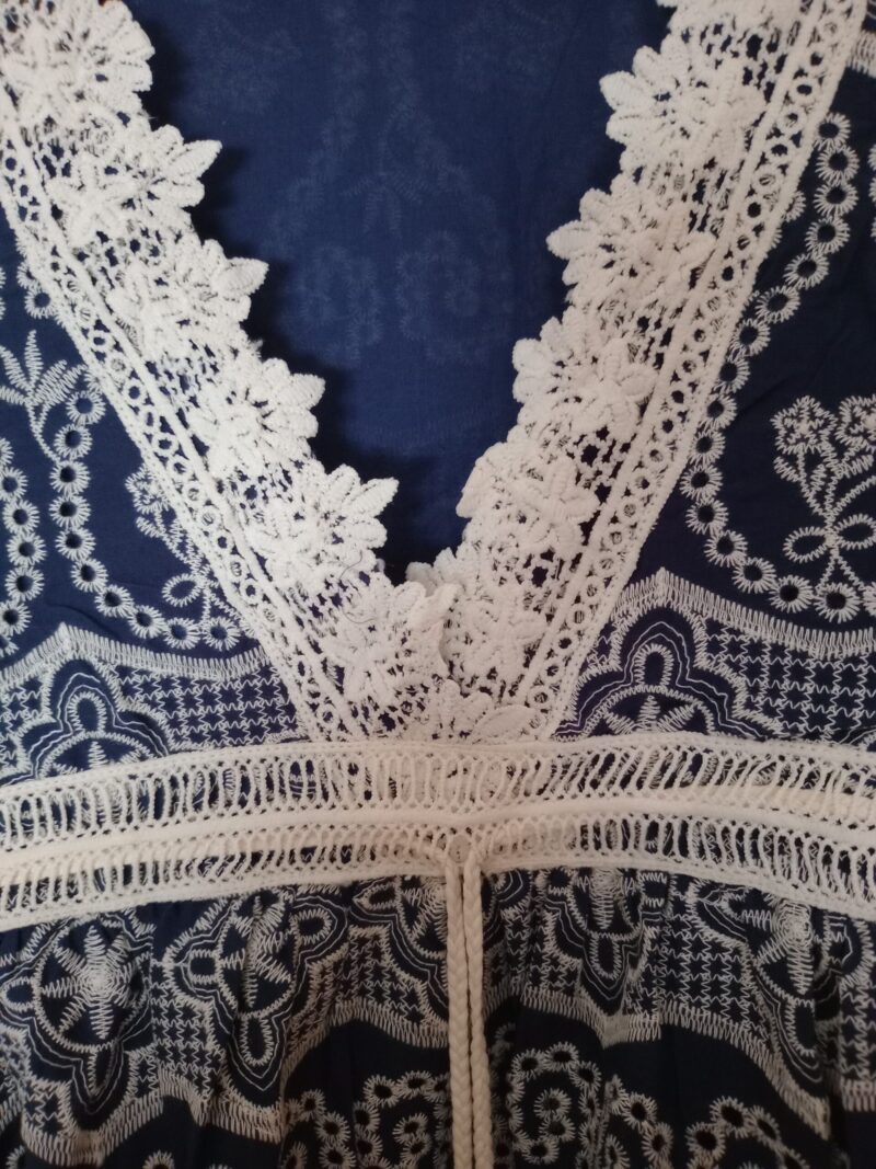 Vestido Azul con broderie Marie - Image 2