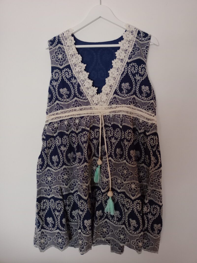Vestido Azul con broderie Marie